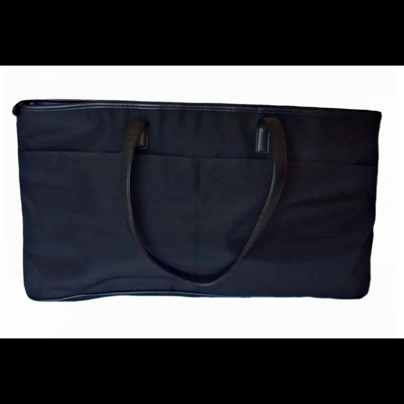 Dkny Handbags - DKNY Black Shoulder Shopper XL Tote Purse